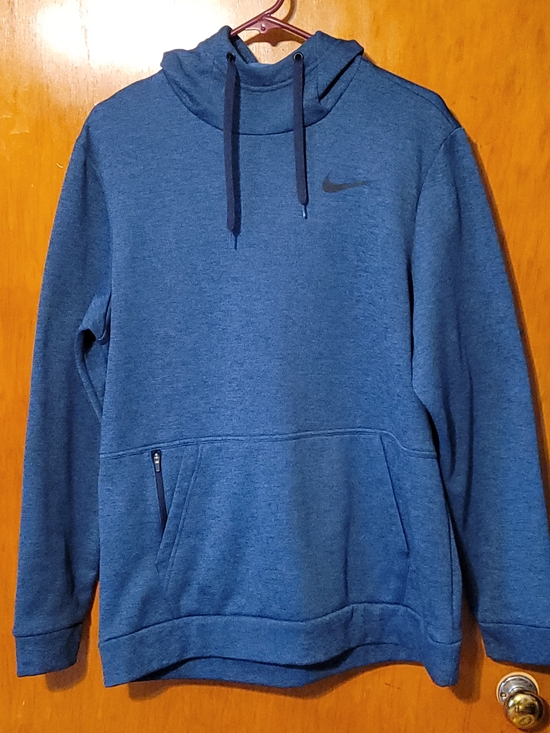 Nike Other - Mens Size Medium Nike Therma Fit Hooded Sweatshirt NWOT